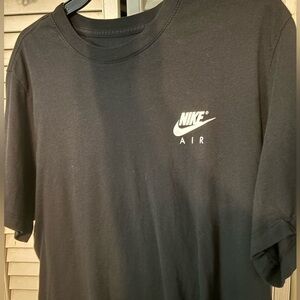 3 Nike men BUNDLE 2 shirts 1 cargo pants